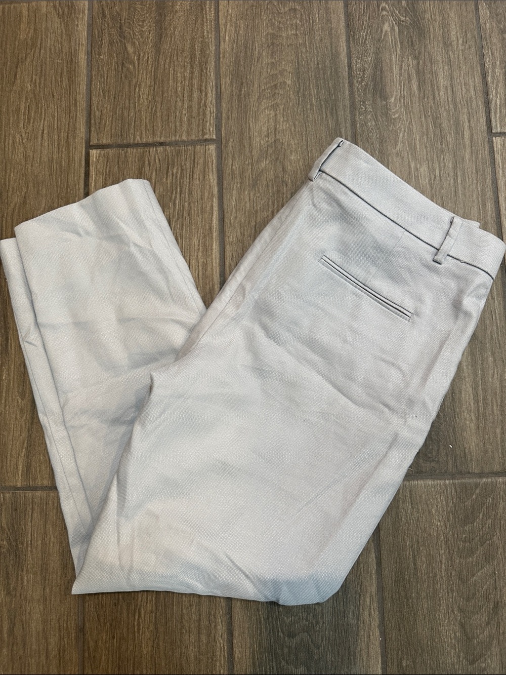 Ann Taylor women’s gray slacks, size 10. Ankle, mid rise. Linen blend. NWT